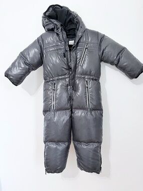Boss Hugo Boss snowsuit size 3T boy one piece